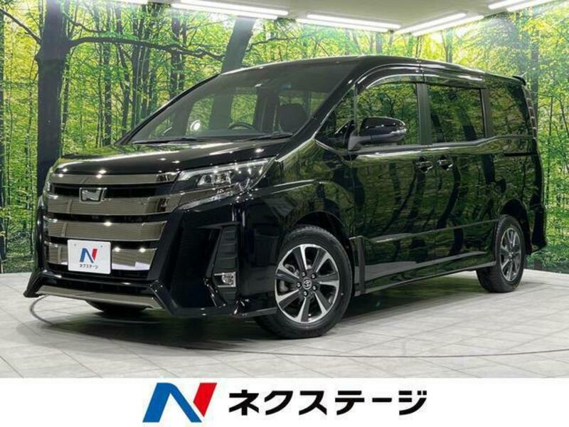 TOYOTA NOAH