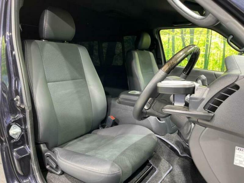 HIACE VAN-8