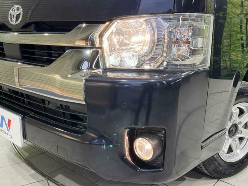 HIACE VAN-12