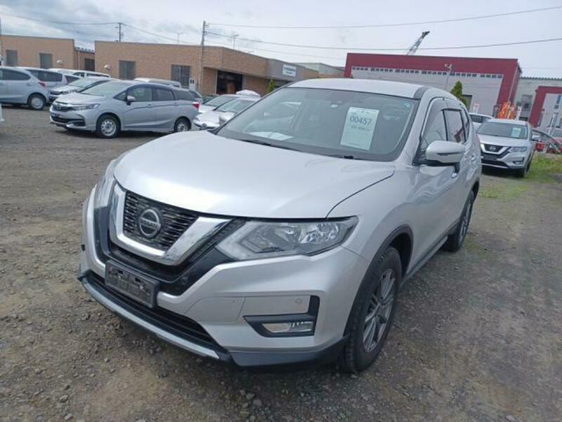 X-TRAIL-0