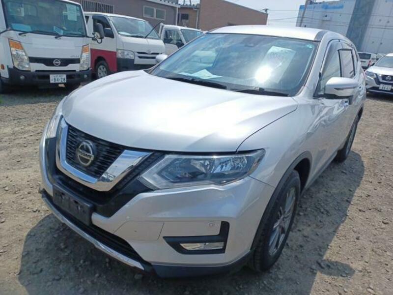 X-TRAIL-0