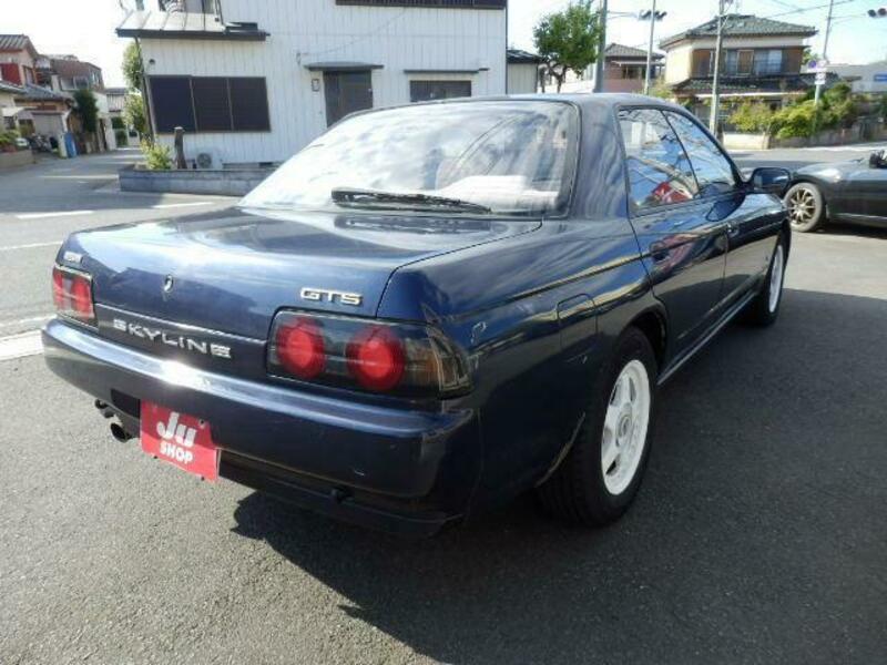 SKYLINE