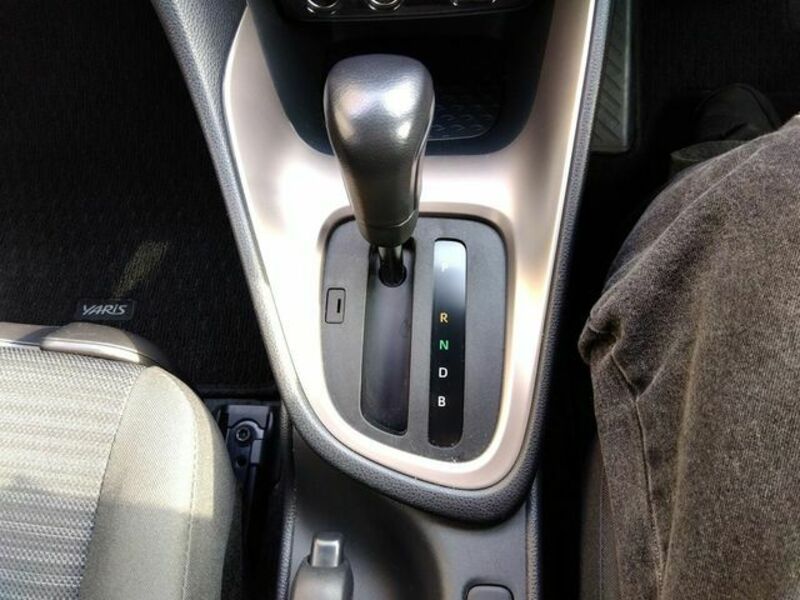 YARIS-15