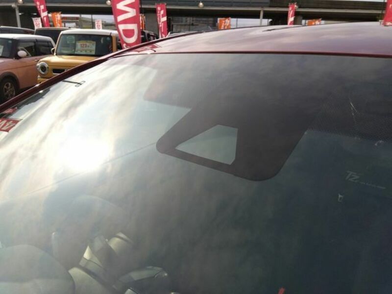 YARIS-17