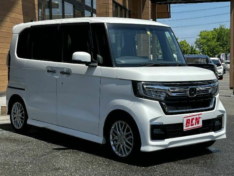 N BOX CUSTOM-6