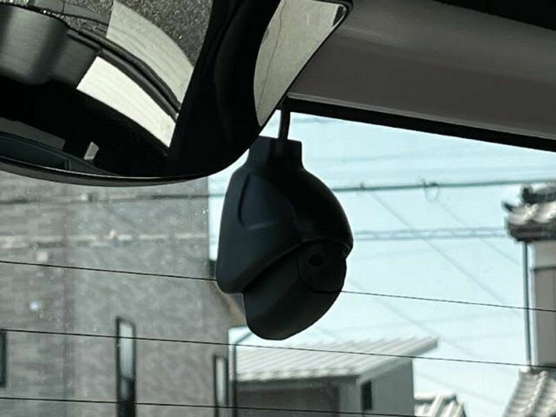 N BOX CUSTOM-11