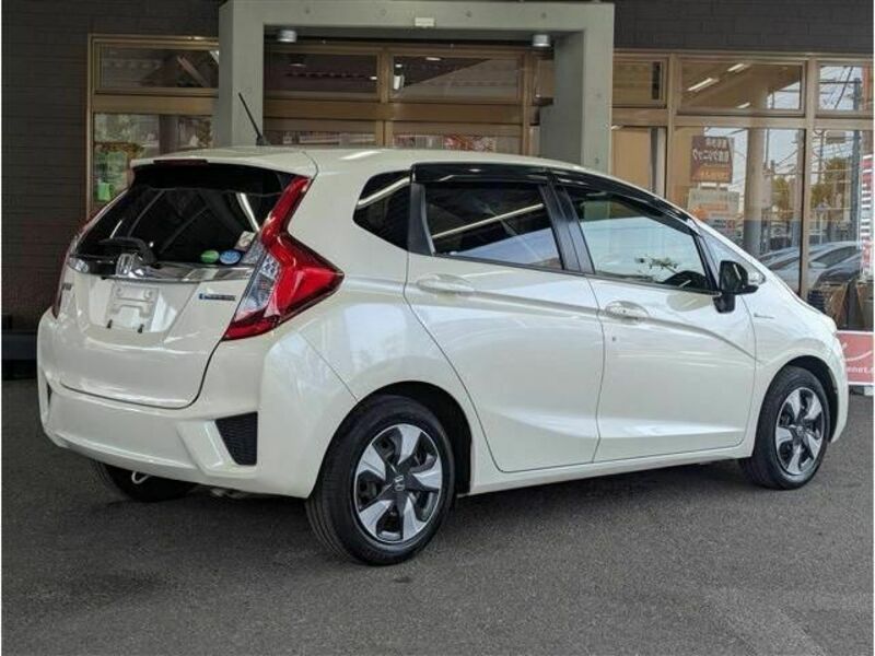 FIT HYBRID-2