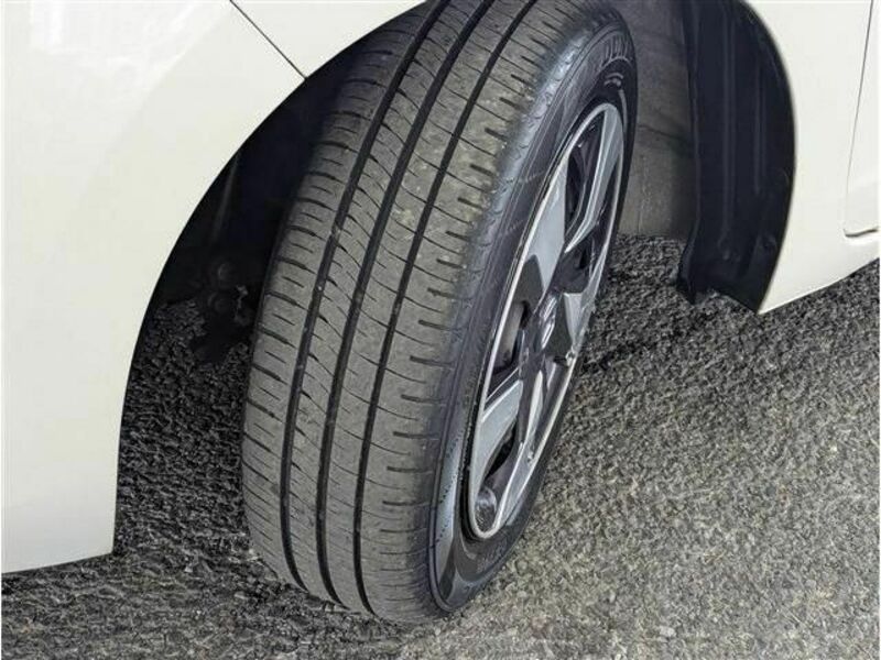 FIT HYBRID-18
