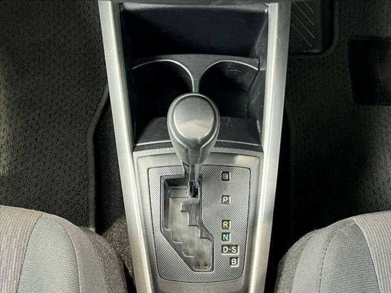 COROLLA FIELDER-22
