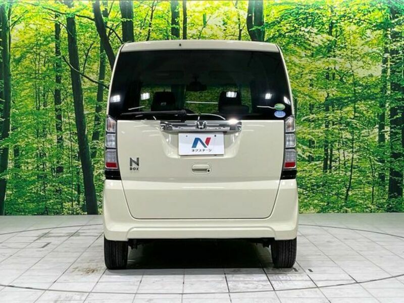 N BOX