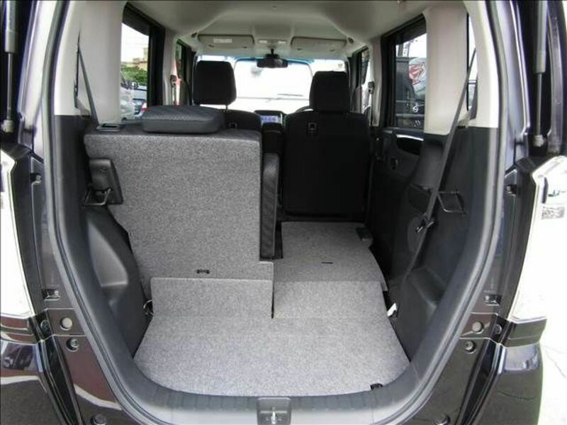 N BOX CUSTOM-18