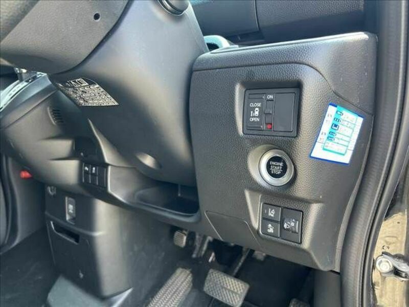 N BOX CUSTOM-14