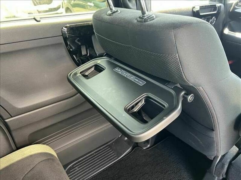 N BOX CUSTOM-28