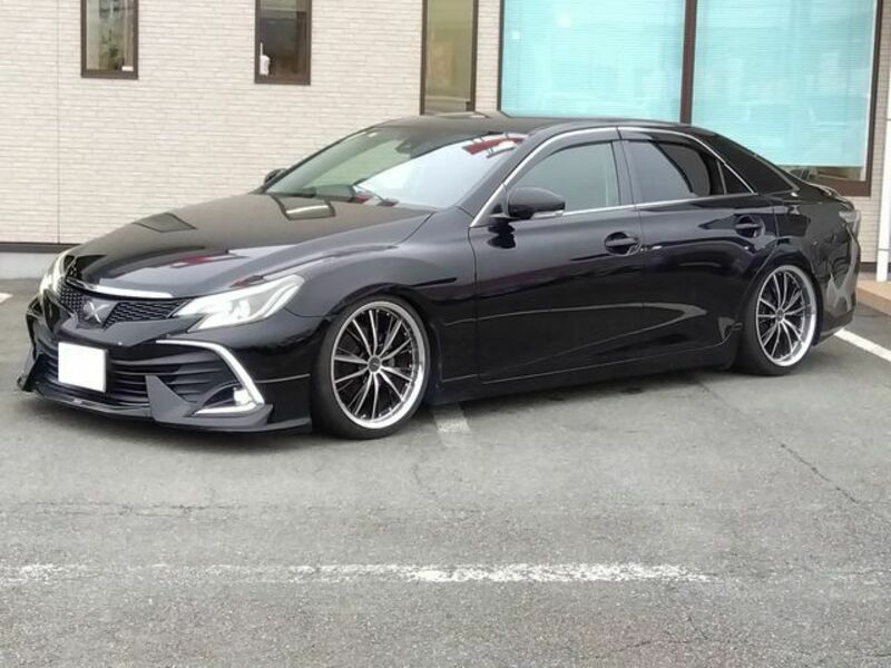 TOYOTA MARK X