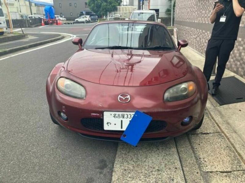 ROADSTER