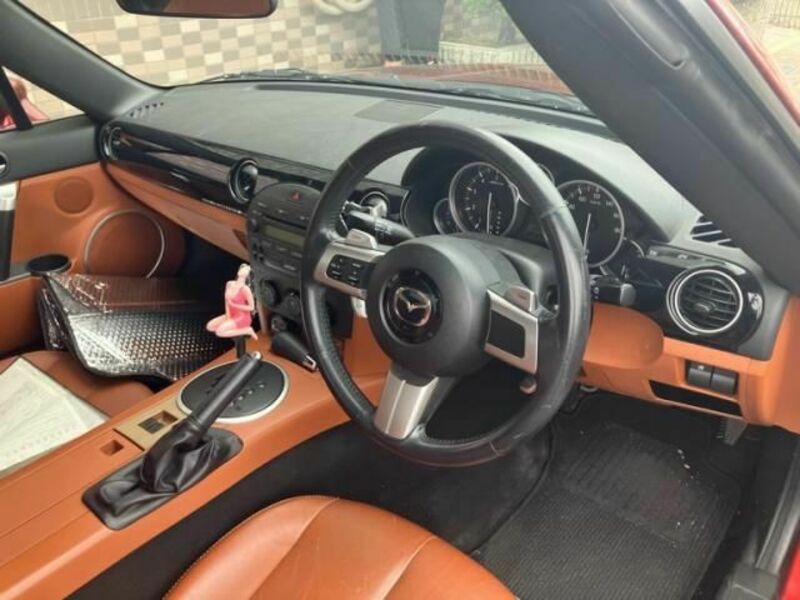 ROADSTER