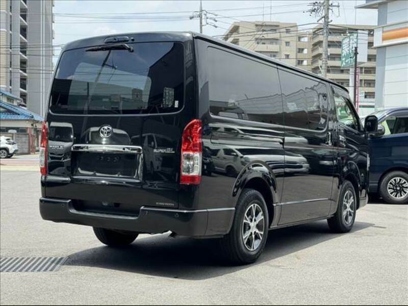 HIACE VAN