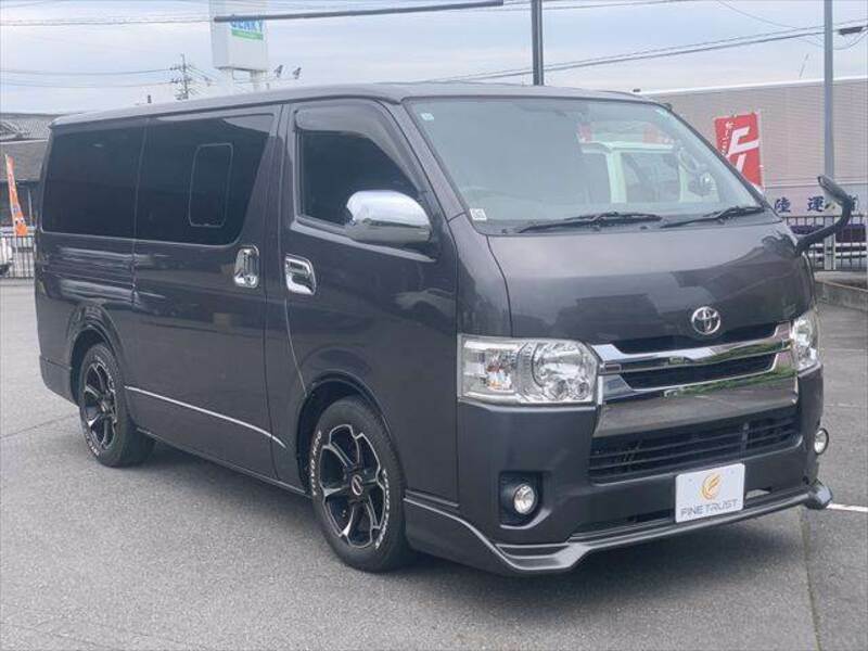 HIACE VAN