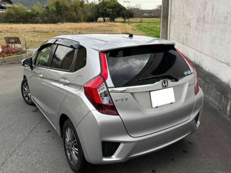 FIT HYBRID-2