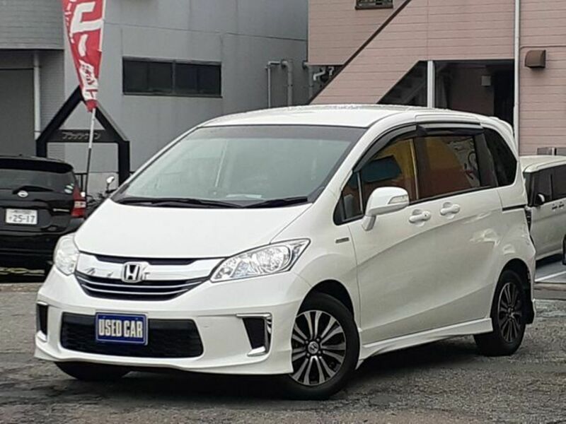 HONDA FREED HYBRID