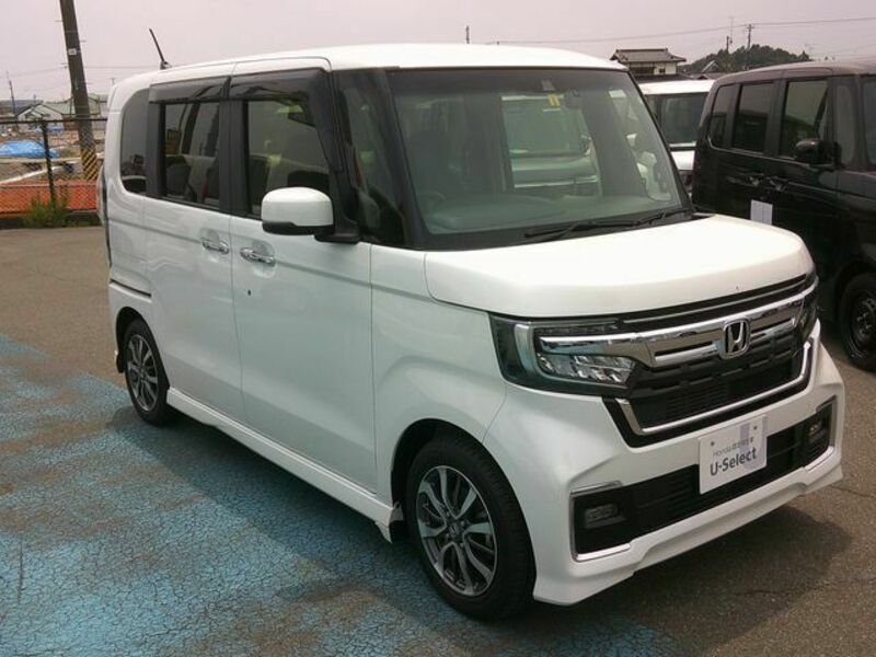 N BOX CUSTOM
