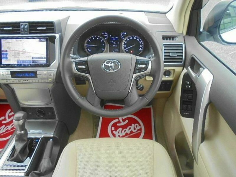 LAND CRUISER PRADO