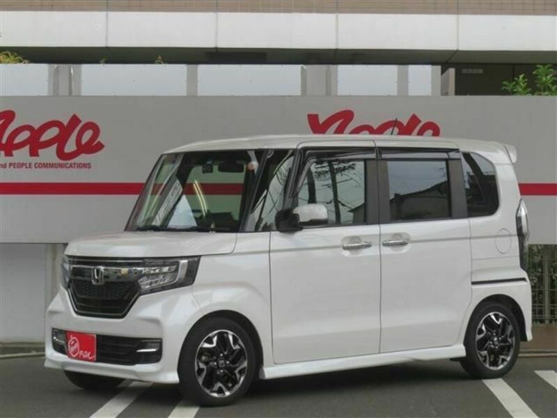 HONDA N BOX CUSTOM
