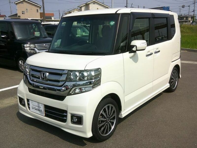 HONDA N BOX CUSTOM