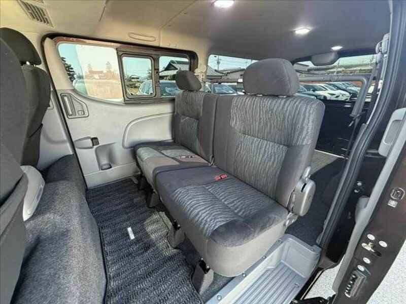 NV350 CARAVAN