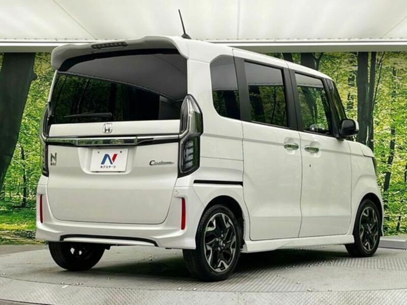 N BOX CUSTOM