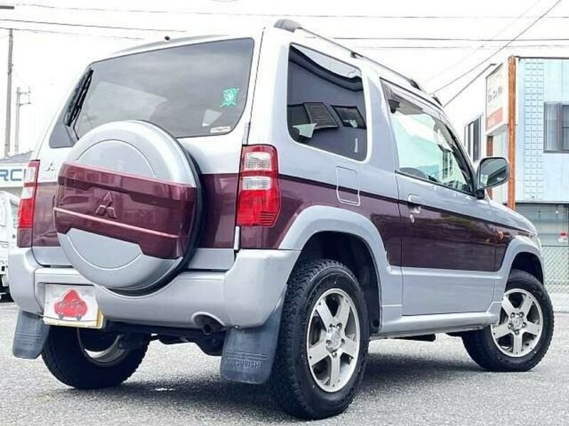 PAJERO MINI
