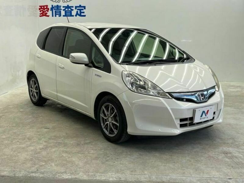 FIT HYBRID