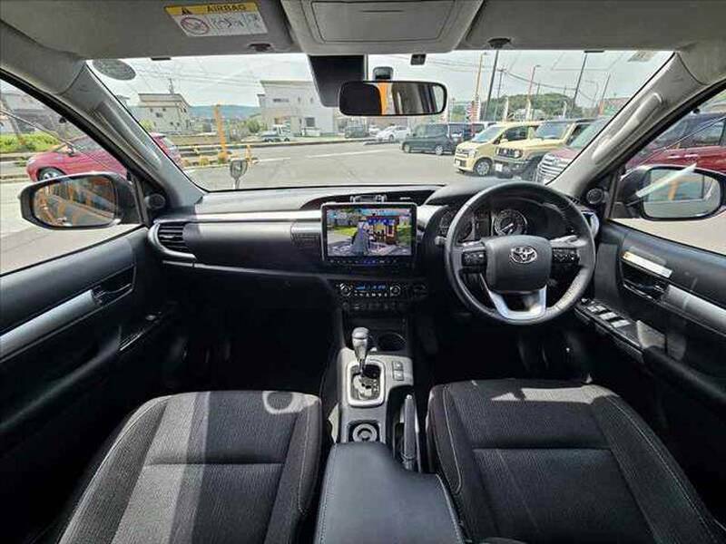 HILUX
