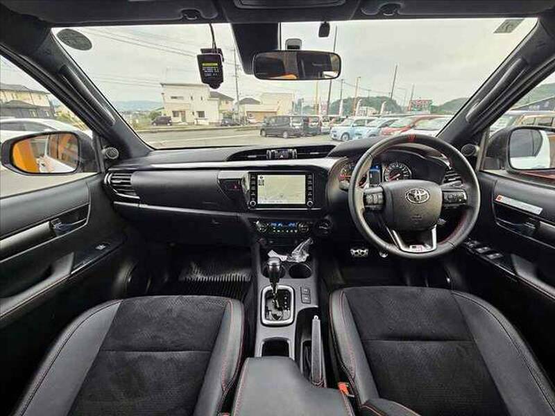 HILUX
