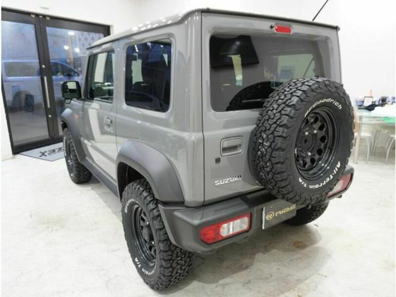 JIMNY SIERRA