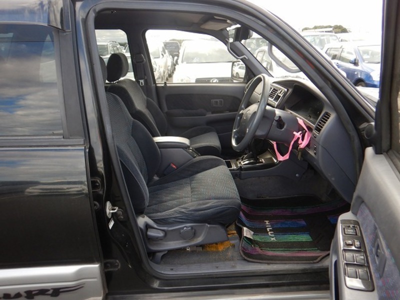 HILUX SURF