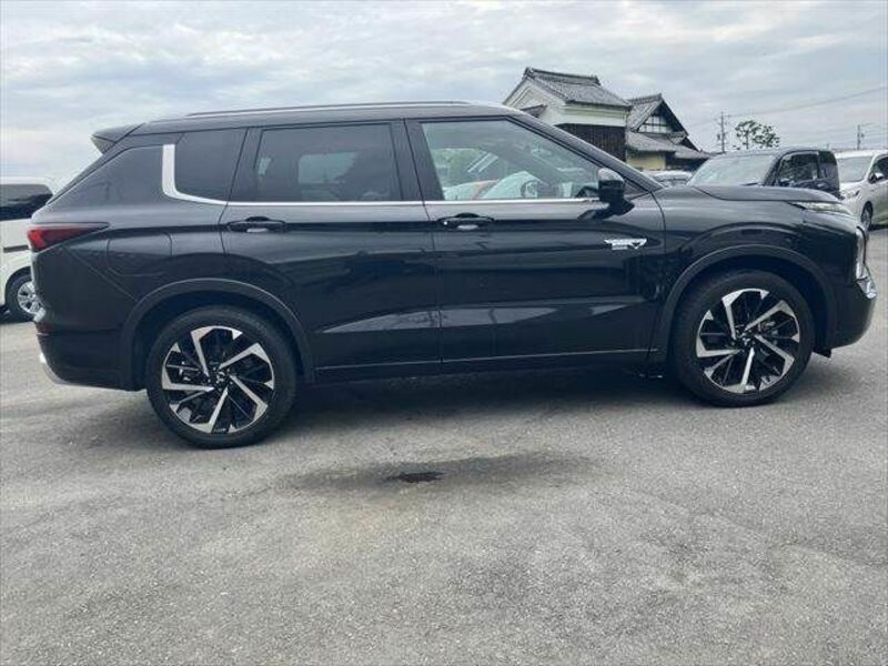 OUTLANDER PHEV