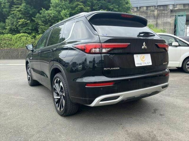 OUTLANDER PHEV