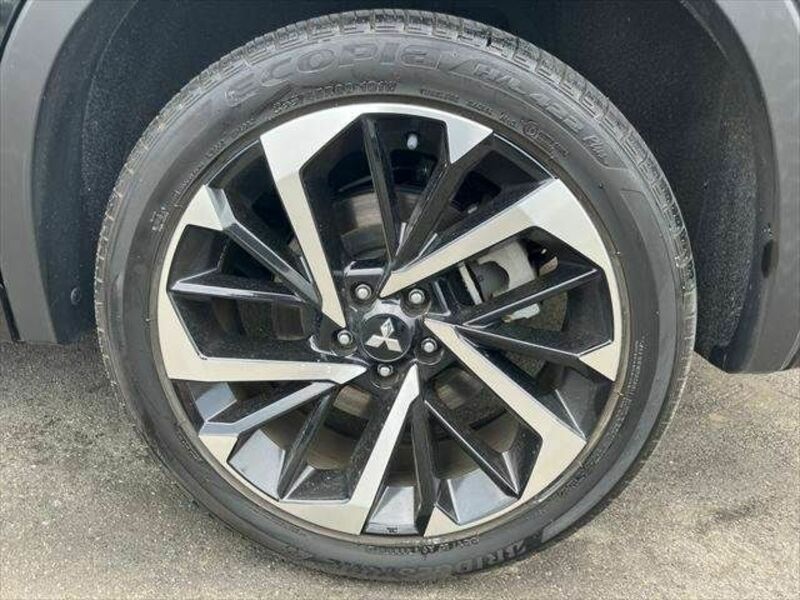 OUTLANDER PHEV