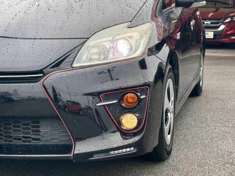 PRIUS PHV