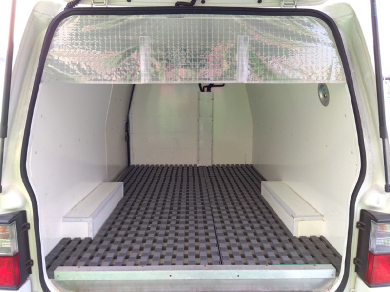 BONGO VAN