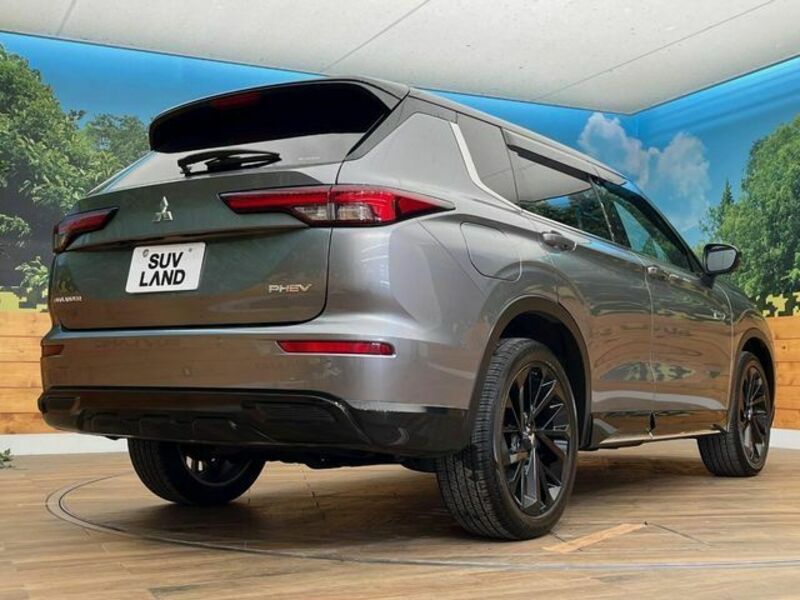 OUTLANDER PHEV