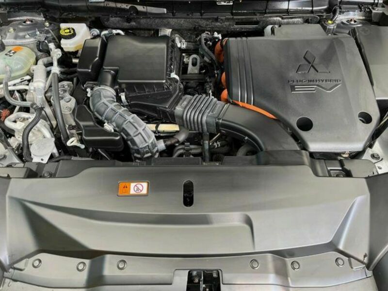 OUTLANDER PHEV