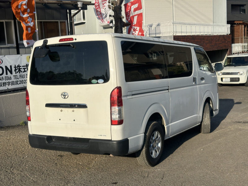 HIACE VAN-3