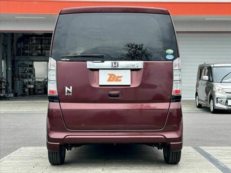 N BOX