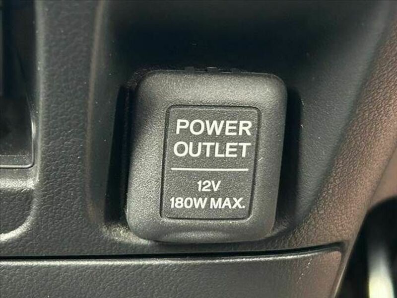 N BOX