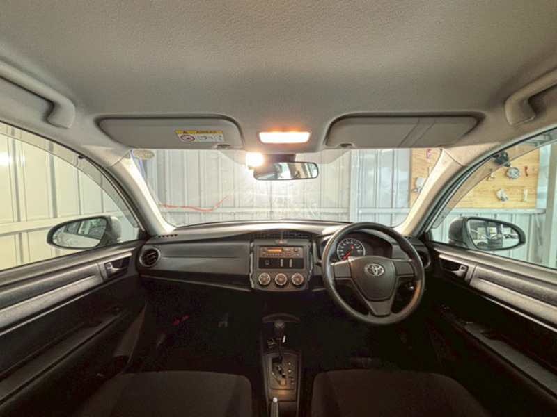 COROLLA AXIO