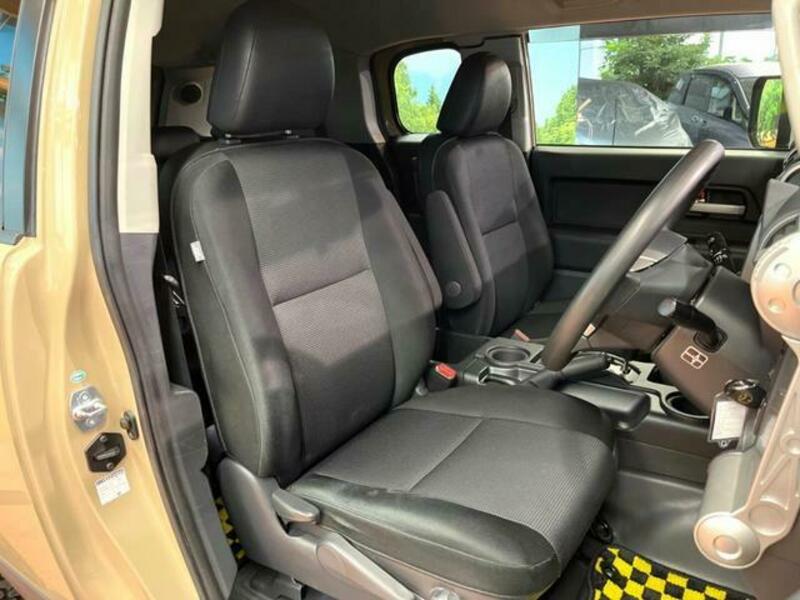 FJ CRUISER
