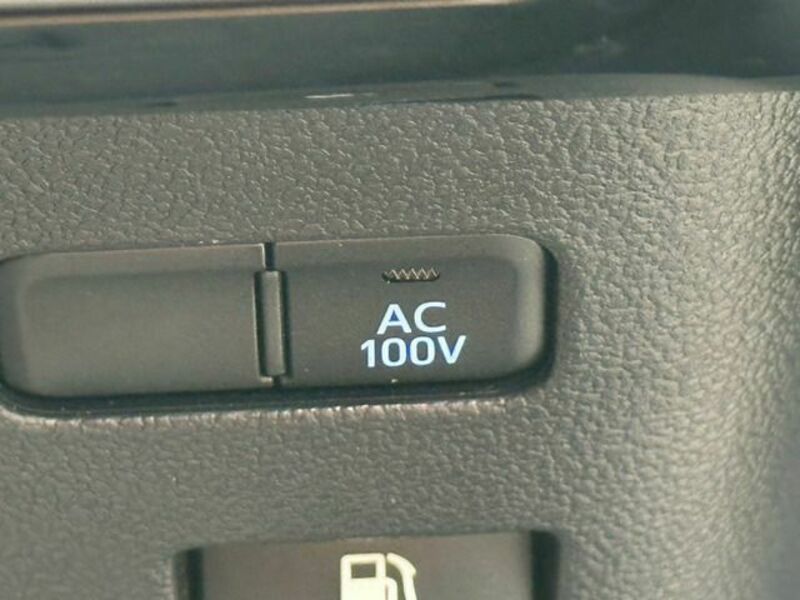 PRIUS-7