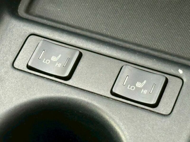 PRIUS-9
